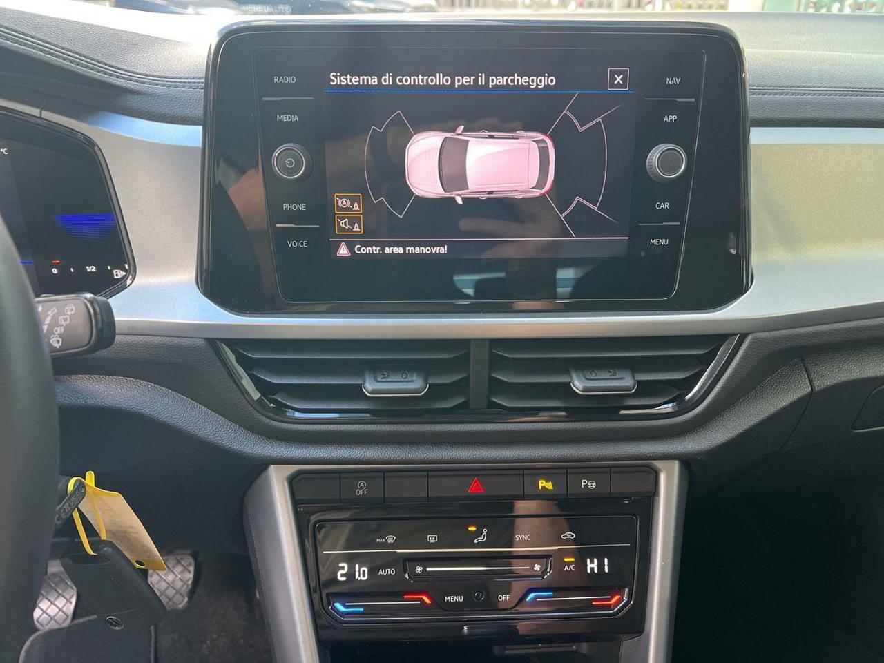 VOLKSWAGEN T-Roc - immagine 8